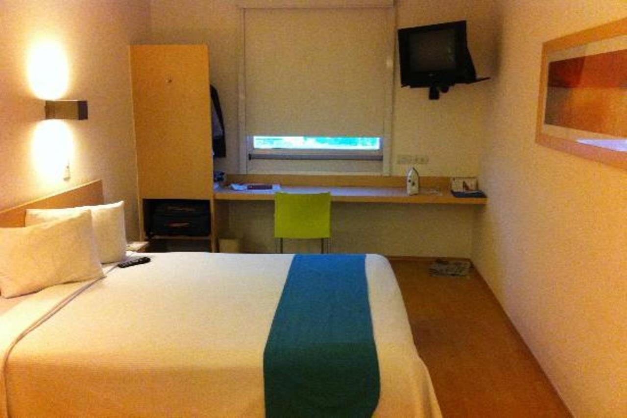 One Ciudad De Mexico Patriotismo Hotel Bagian luar foto
